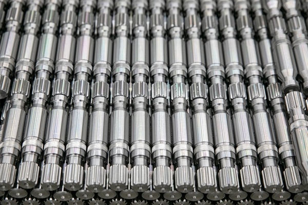 How Advanced Manufacturing Enhances Precision in Steering Column Production