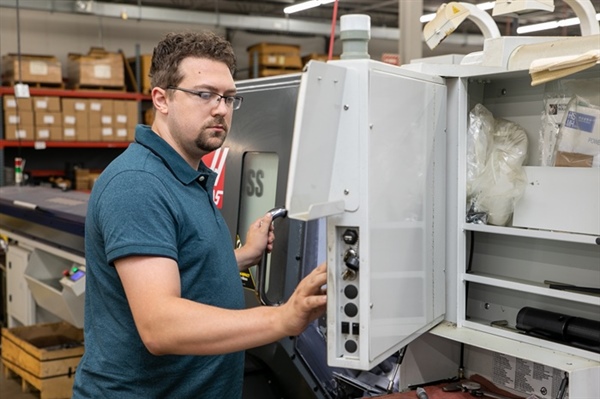 Tackling Component Obsolescence: Custom Solutions for Legacy Equipment